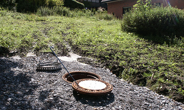 Kanaldeckel eines Abwasserabflusses